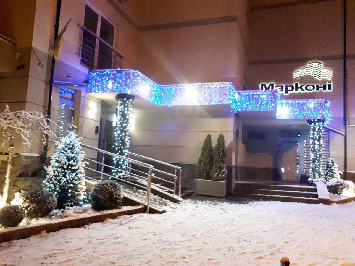 City Central Lviv Hostel Exterior photo